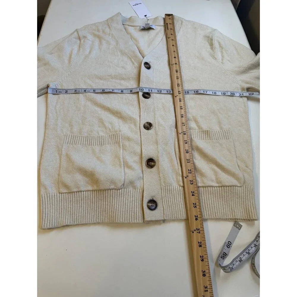 Goodfellow & Co Men’s V-Neck Button Down Cardigan Sweater size M NWT